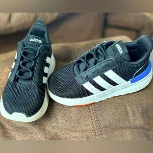 Adidas Toddler 9c
